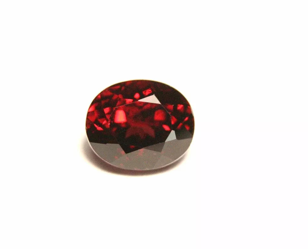 Red Malaya Garnet 2.7ct Scintillating Oval Cut Large Clean Garnet - Tanzania 8x6mm