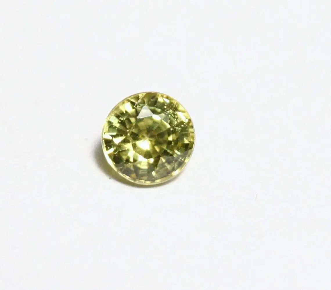 Mali Garnet 0.43ct Precision Cut Scintillating Round 4x4mm Rare Mali Garnet