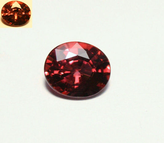 Rare Purplish Orange Malaya Colour Change Garnet 1.32ct Scintillating Oval Cut Madagascar