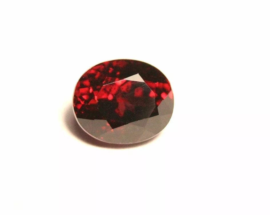 Red Malaya Garnet 2.7ct Scintillating Oval Cut Large Clean Garnet - Tanzania 8x6mm