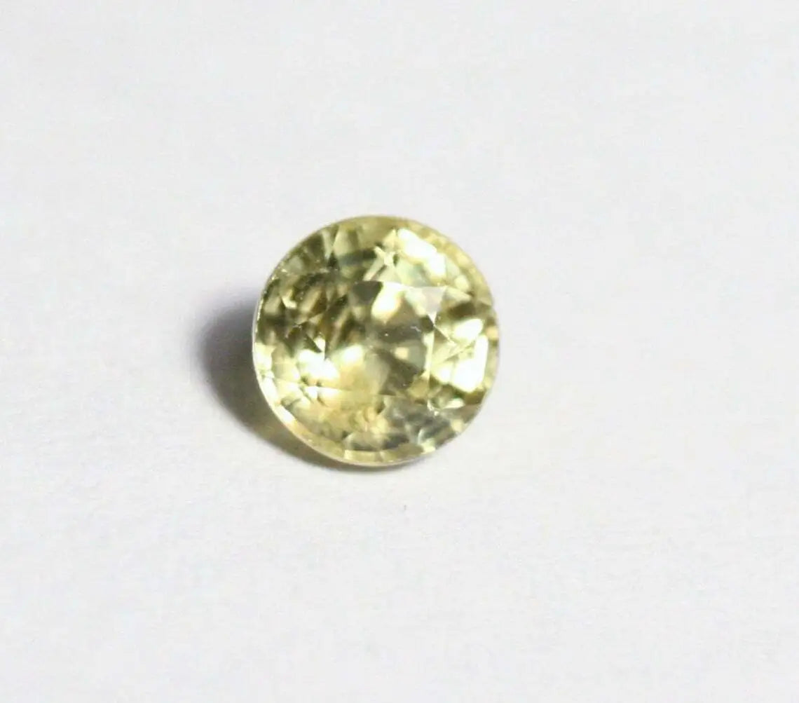 Mali Garnet 0.54ct Precision Cut Scintillating Round 4.7x4.7mm Rare Mali Garnet