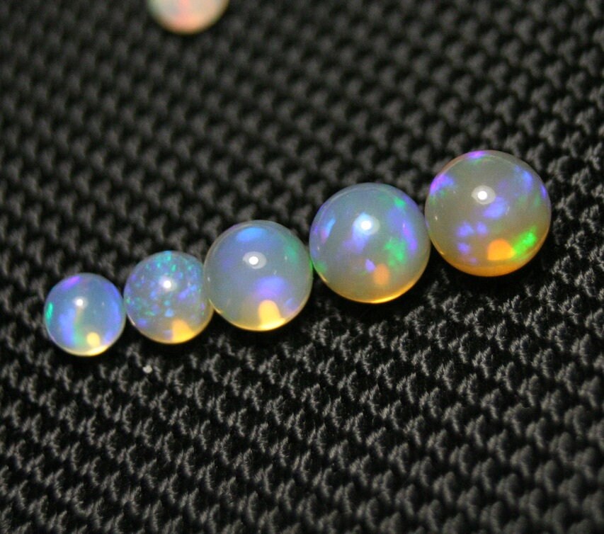 Welo Crystal Opal Graduated Crystal Ball Set 3.6ct 5pc Natural Opal See Video 6-4mm