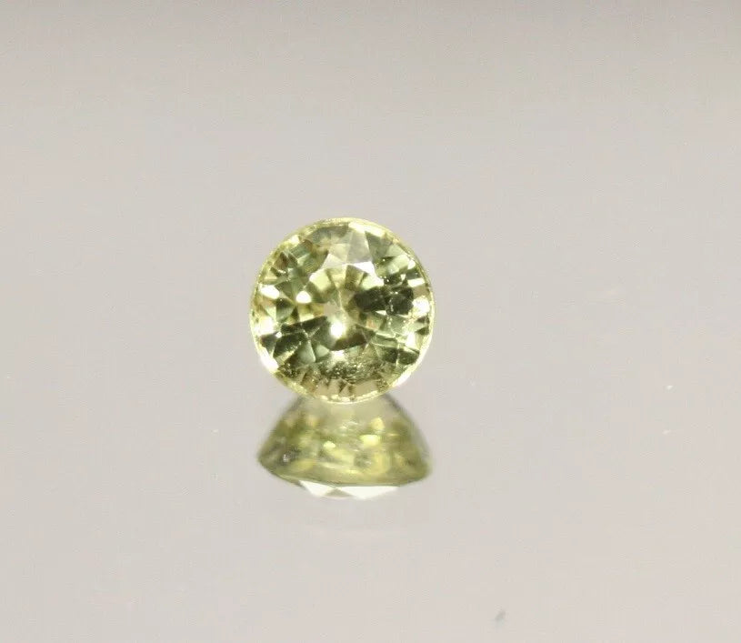 Mali Garnet 0.31ct Precision Cut Scintillating 3.8mm Round Rare Mali Garnet