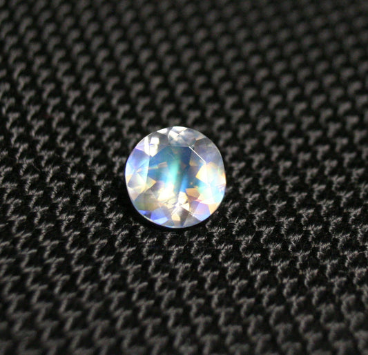 Faceted Moonstone 0.9ct Madagascar AAA Rainbow Moonstone 7x6.5mm