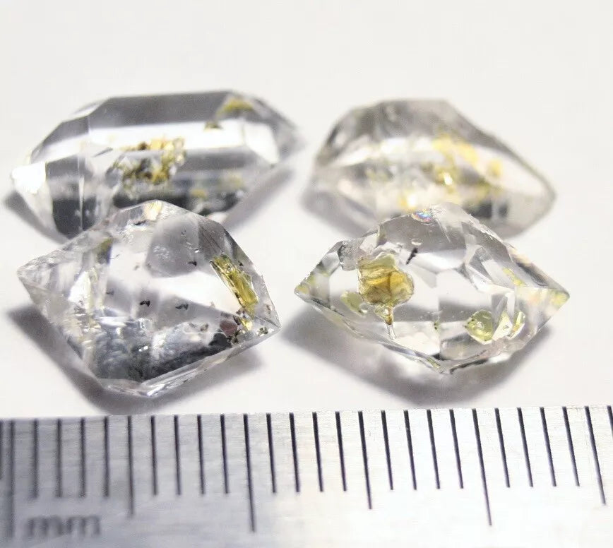 13ct Rare Fluorescent Petroleum Enhydro Oil Diamond Quartz Crystal 4pc Lot AAA