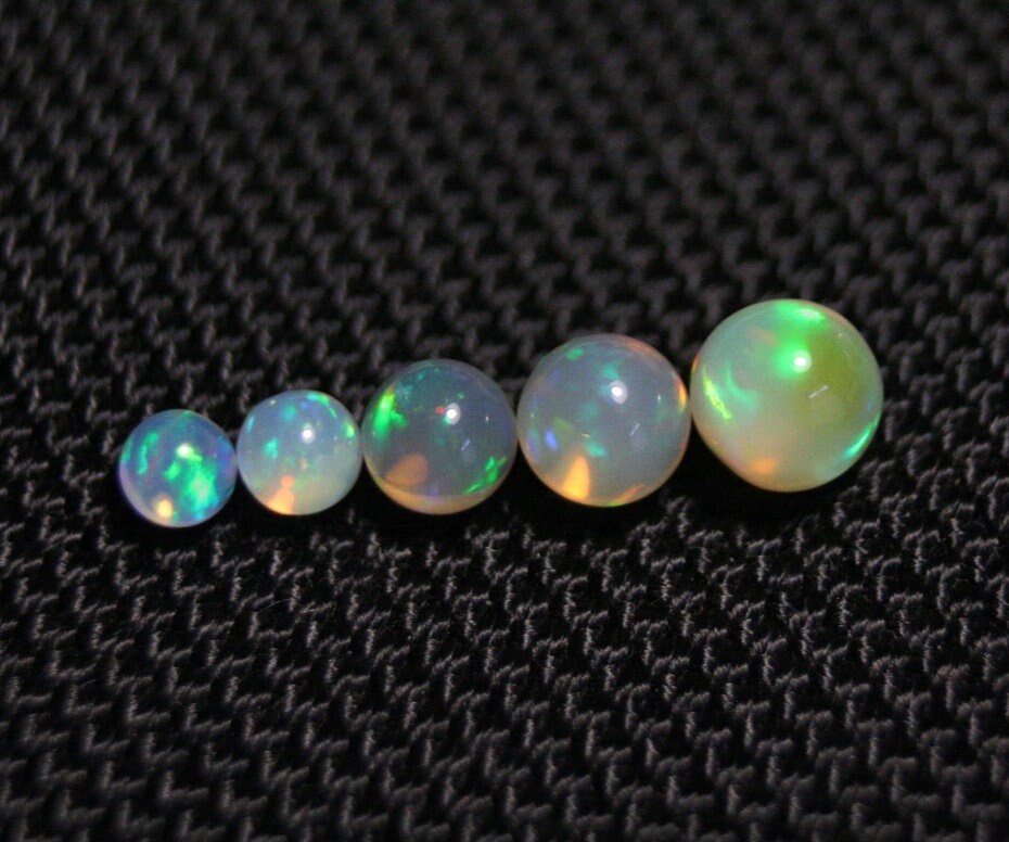 Welo Crystal Opal Graduated Crystal Ball Set 3.13ct 5pc Natural Opal See Video 6-3mm