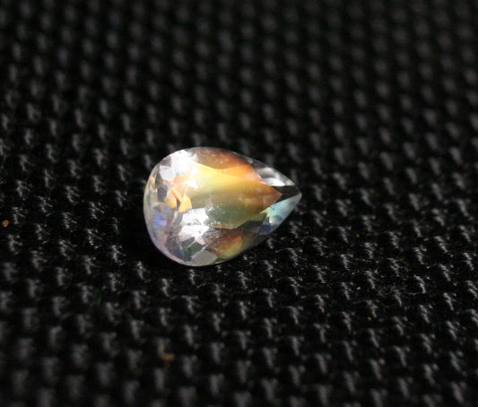 Faceted Moonstone 0.88ct Madagascar AAA Rainbow Moonstone 8x6mm Oval