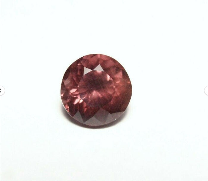 Colour Change Garnet 1.67ct Round Cut Rare Scintillating Gem Tanzania 6x6mm AAA