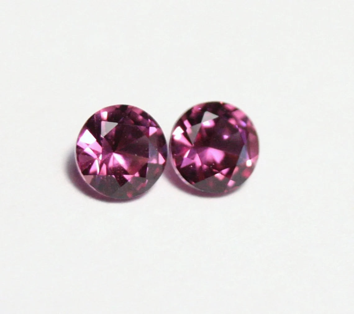 Malaya Garnet Pair 0.68ct Scintillating Rounds Natural Malaya Garnet Madagascar 3.8mm