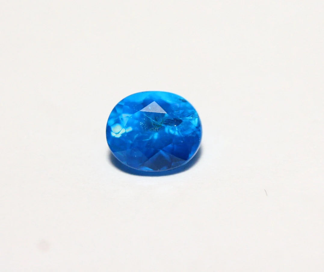 Neon Blue Apatite 1.35ct Vibrant Oval Cut Lagoon Blue Gemstone Tanzania 7x6mm AAA