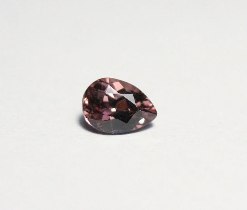 Colour Change Garnet 0.80ct Pear Cut Fine Gem Rare Superb Colour Change 6x4mm