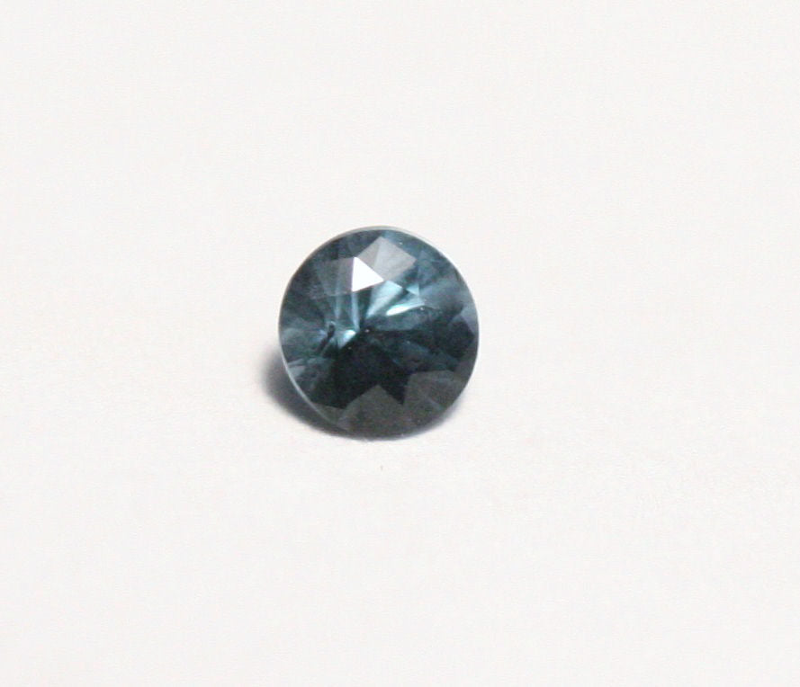 Blue Colour Change Garnet 0.09ct Bekily, Madagascar Worlds Rarest Garnet 2.8mm Round