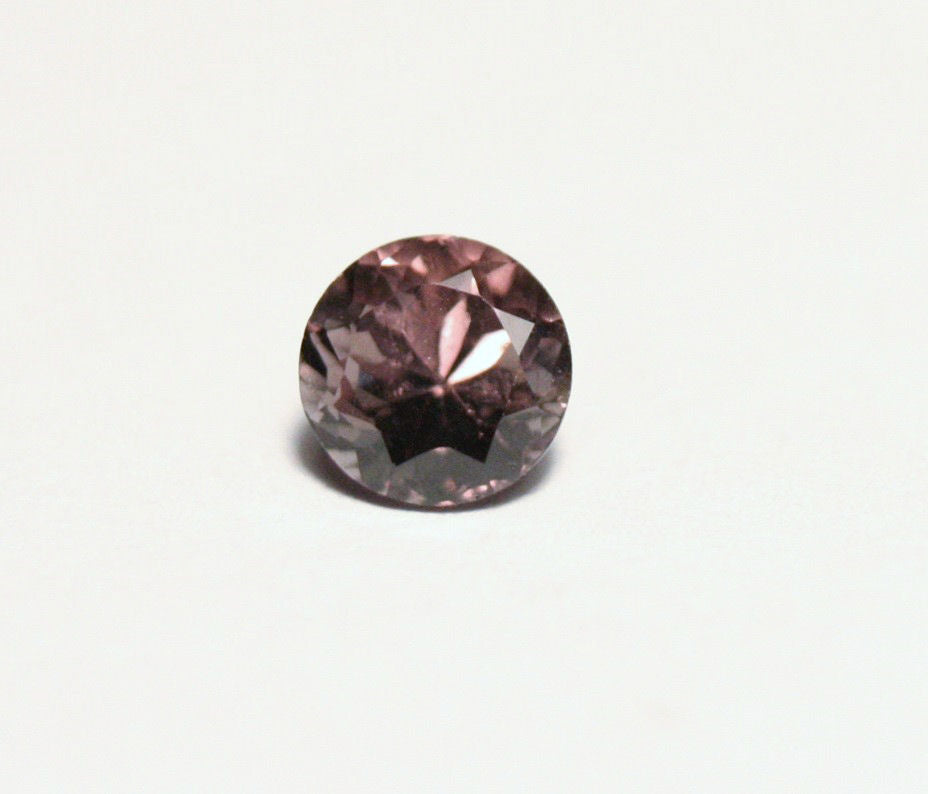 Colour Change Garnet 0.83ct Round Cut Fine Gem Rare Superb Colour Change 5x5mm