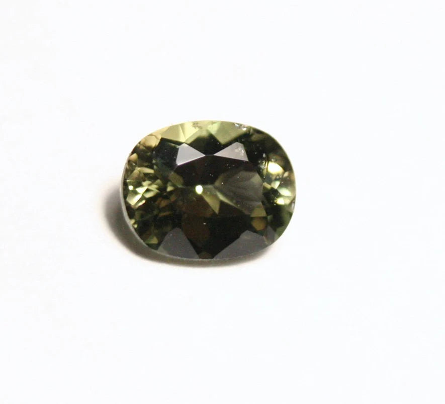 Kornerupine 0.94ct AAA Rare Natural Pleochroic Prismatine Fine Gem - Sri Lanka 7x5mm