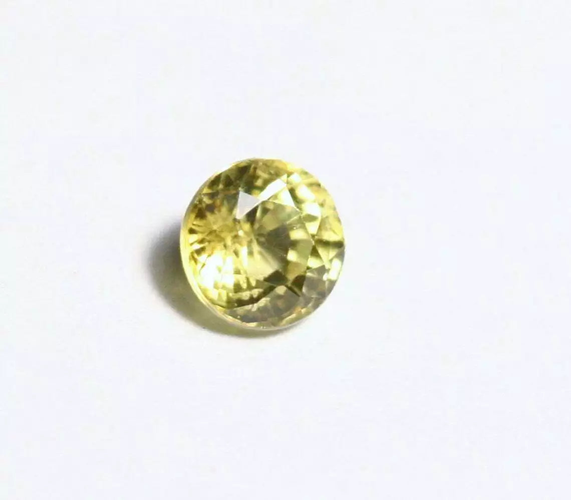 Mali Garnet 0.48ct Precision Cut Scintillating Round 4x4mm Rare Mali Garnet