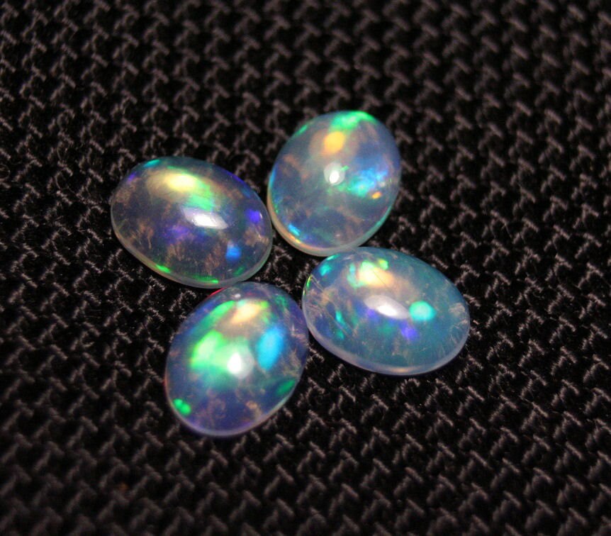 Welo Crystal Opal Cabochon 2.9ct 4pc Lot Lovely Natural Matching Opal Lot 8x6mm