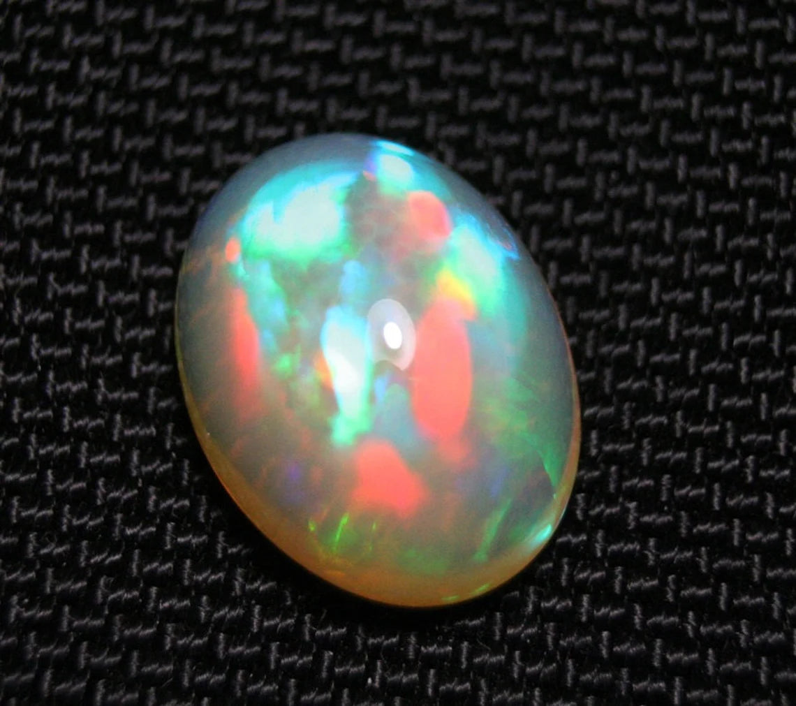 Welo Crystal Opal Cabochon 10ct Neon Honeycomb Blaze Natural Jelly Opal Video