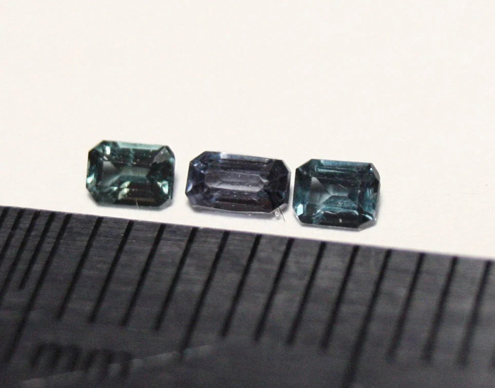 0.24ct Blue Colour Change Garnet Bekily, Melee 3pc Lot Madagascar Worlds Rarest Garnet