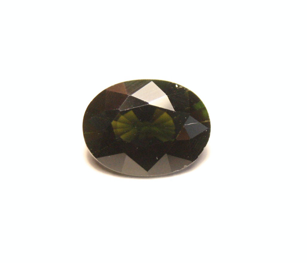 Rare Usambara Effect Faceted Chrome Tourmaline 1.51ct Colour Change Tourmaline 9x7mm