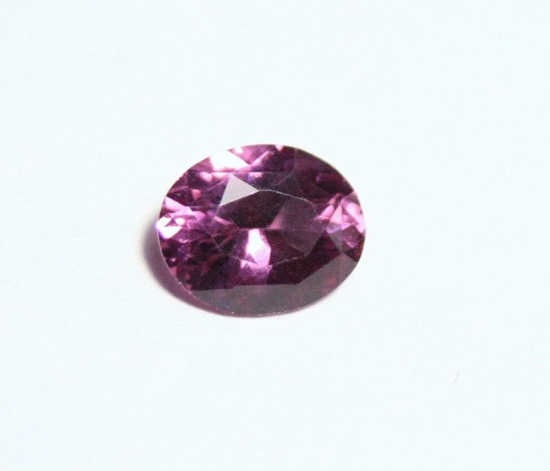 Mahenge Garnet 0.92ct Pastel Pink Purple Stunning Rare Garnet Tanzania Oval Cut 7x5.5mm