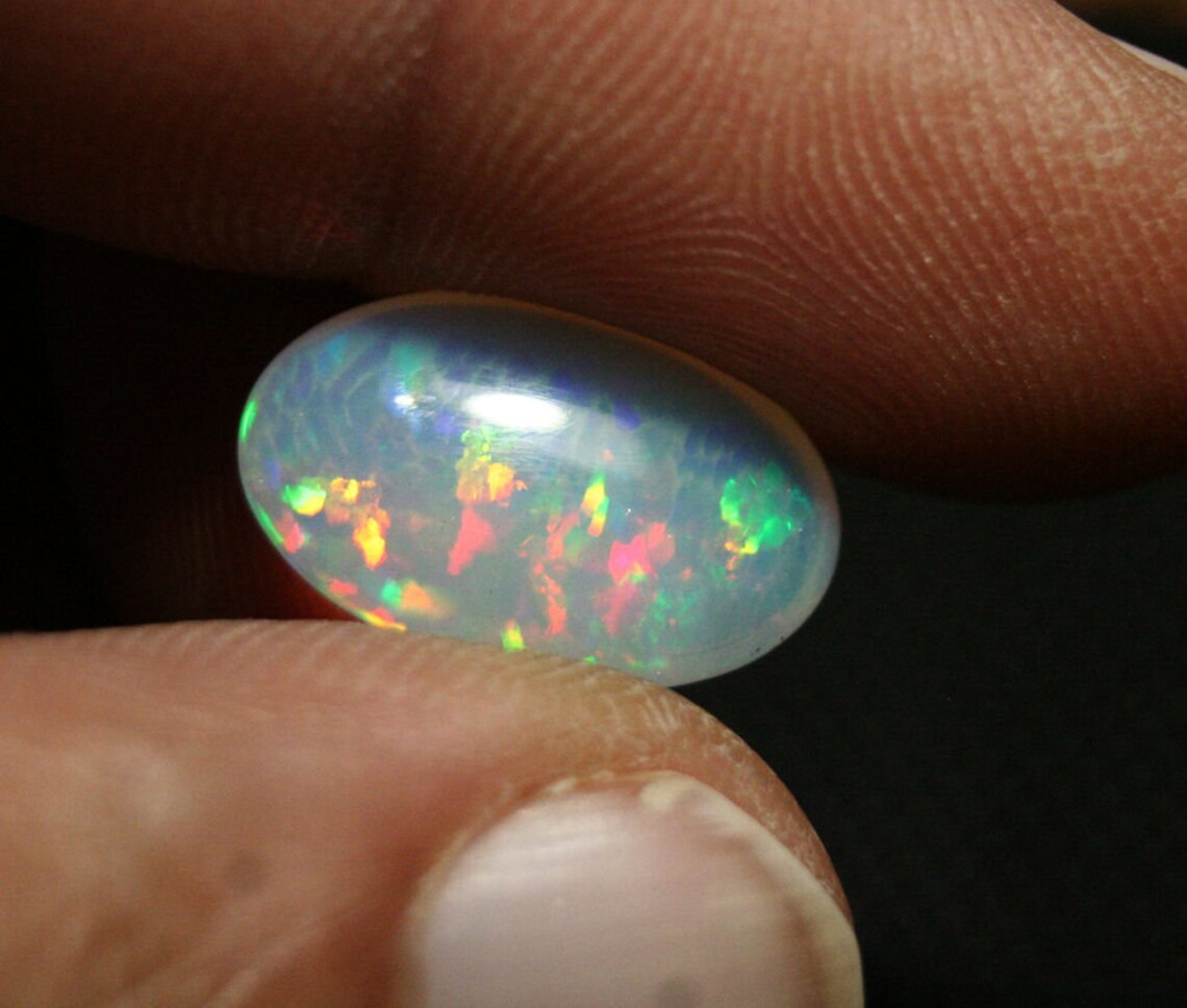 Welo Crystal Opal Cabochon 5.1ct Rainbow Mosaic Prism Flash Natural Water Clear 17x11mm