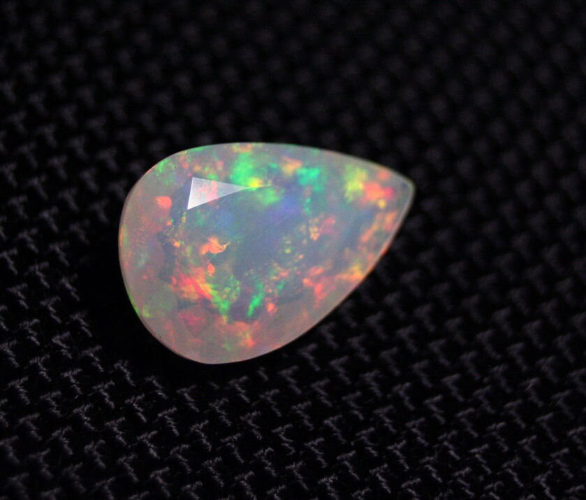 Faceted Welo Opal 3ct Rainbow Blaze Natural Ethiopian Opal 15x10mm Video AAA