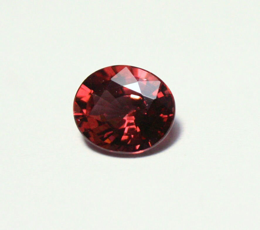 Rare Purplish Orange Malaya Colour Change Garnet 1.32ct Scintillating Oval Cut Madagascar