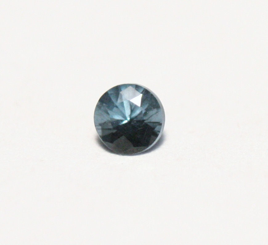 Blue Colour Change Garnet 0.09ct Bekily, Madagascar Worlds Rarest Garnet 2.8mm Round