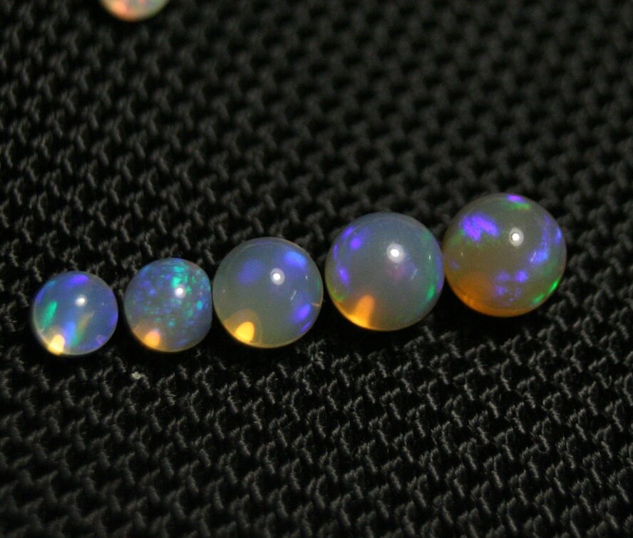 Welo Crystal Opal Graduated Crystal Ball Set 3.6ct 5pc Natural Opal See Video 6-4mm