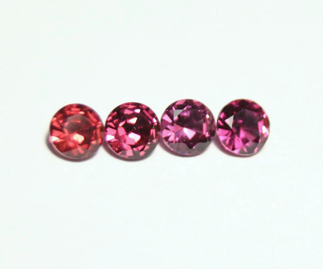 Purple to Orange Malaya Colour Change Garnet 1.7ct 4mm Scintillating Round 4pc Lot Madagascar