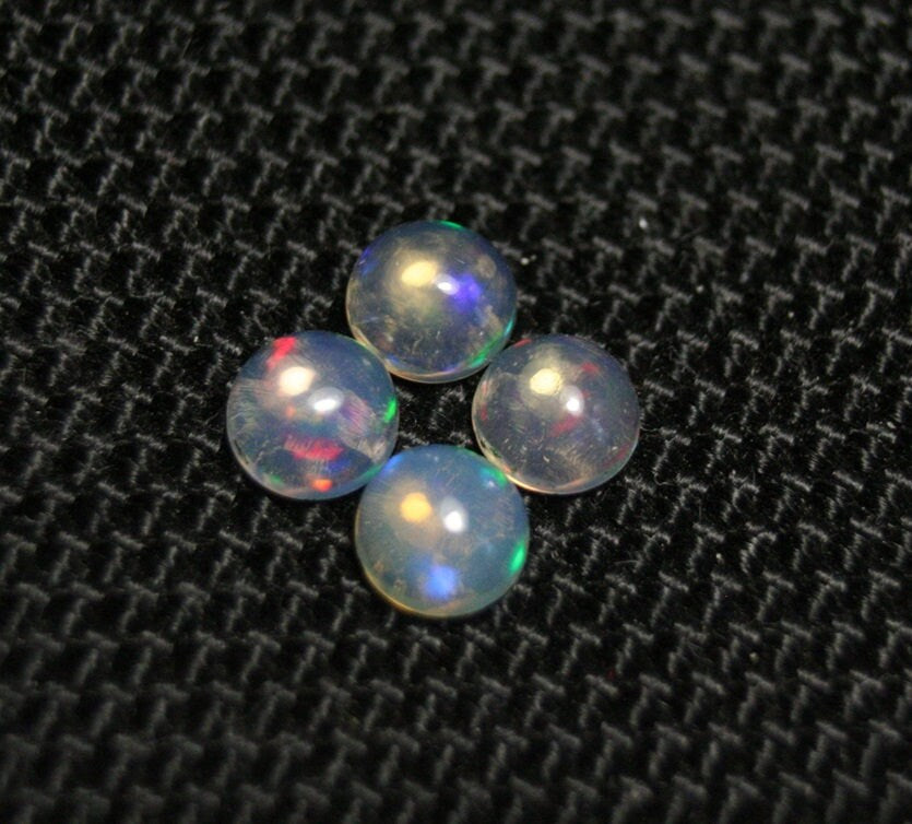 Welo Crystal Opal Round 5x5mm Cabochons 4pc Lot 1.4ct AAA Jelly Opal