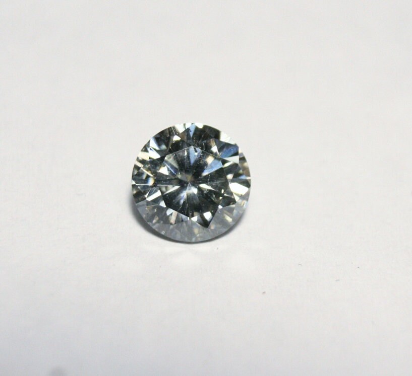 Grey White Moissanite Round 1.14ct - Beautiful Precision Cut Gem 7x7mm