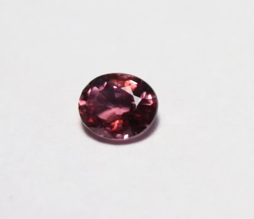 0.31ct Colour Change Sapphire Rare Natural Stunning Sapphire Songea Tanzania 4x3mm