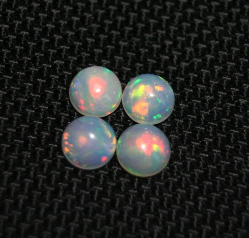 Welo Crystal Opal Round 6x6mm Cabochons 4pc Lot 2.12ct AAA Jelly Opal