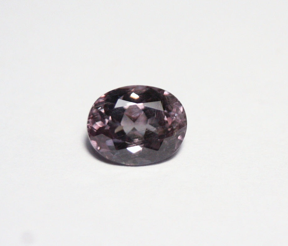 Natural Purple Turkish Diaspore 2.6ct Rare Triple Colour Change AAA 9x7mm