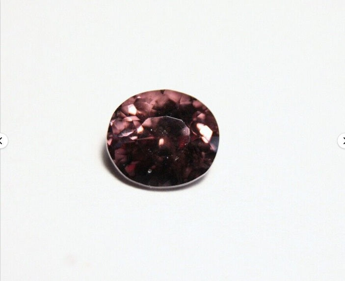 1.4ct Colour Change Garnet Custom Cut Gem with Rare Superb Colour Change 7x6mm