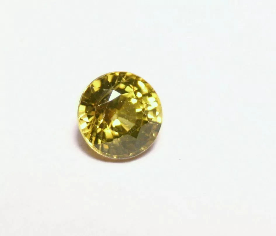 Mali Garnet 0.6ct Precision Cut Scintillating Round 4.5x4.5mm Rare Garnet