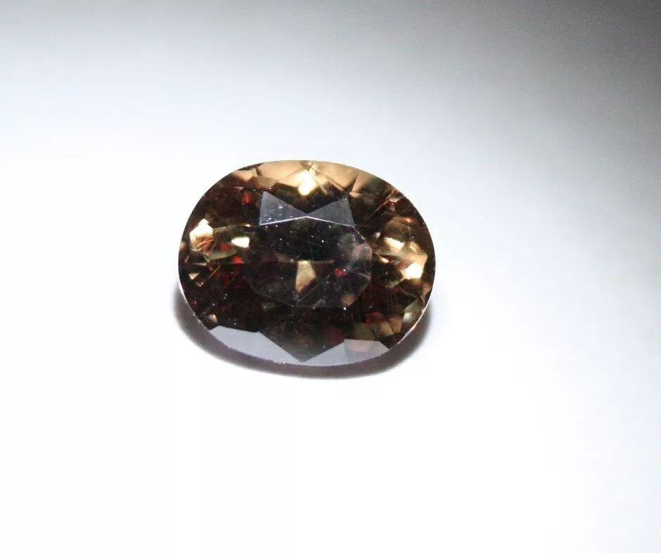 Colour Change Garnet 1.24ct Oval Cut Gem Rare Colour Change Tanzania 7x5mm