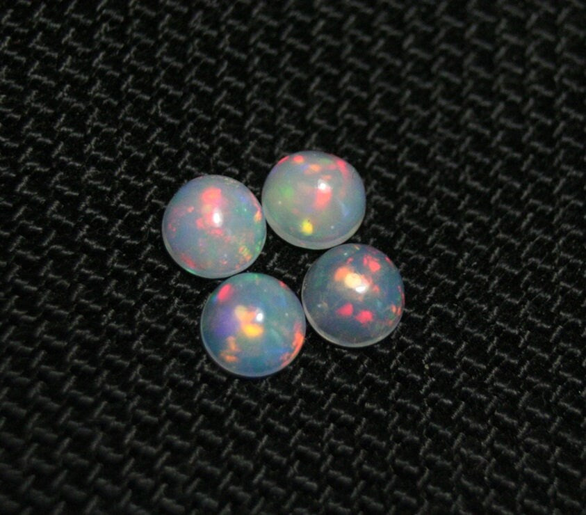 Welo Crystal Opal Round 5x5mm Cabochons 4pc Lot 1.4ct AAA Jelly Opal