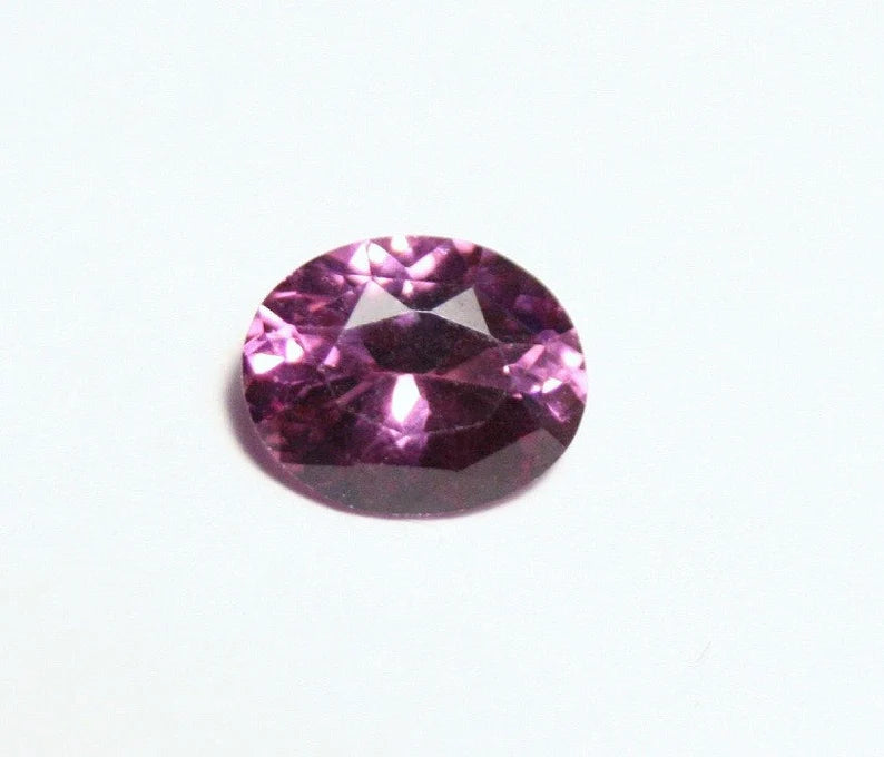 Mahenge Garnet 0.92ct Pastel Pink Purple Stunning Rare Garnet Tanzania Oval Cut 7x5.5mm