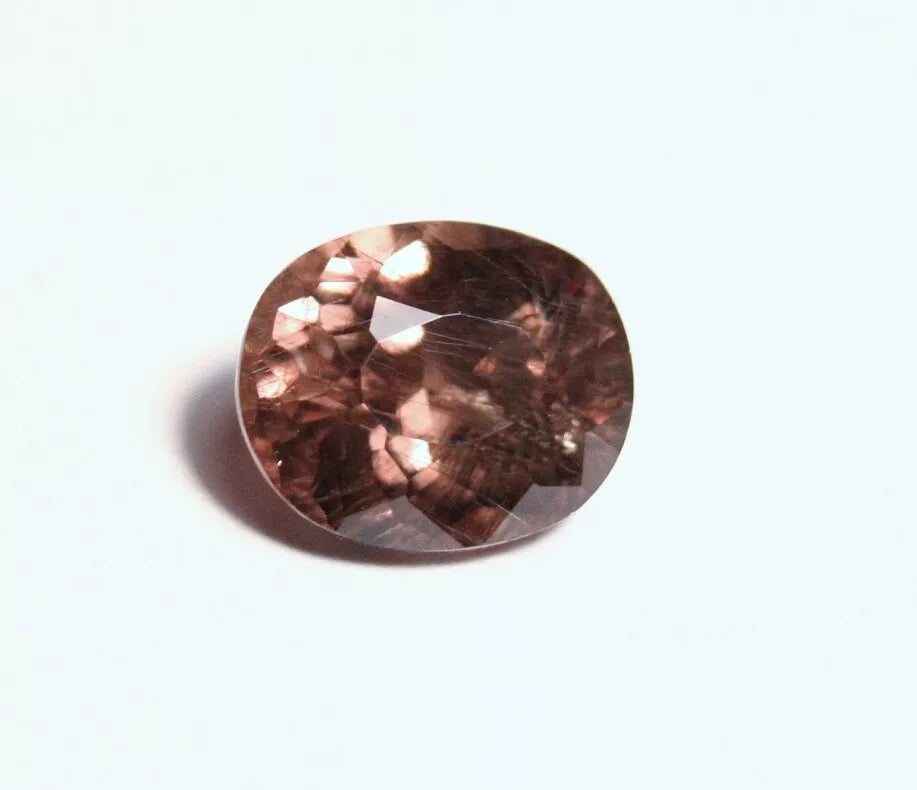 Colour Change Garnet 1.62ct Oval Cut Gem Rare Colour Change Tanzania 7x6mm