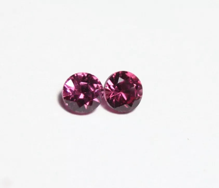 Malaya Garnet Pair 0.73ct Scintillating Rounds Natural Purple Garnet 4x4mm