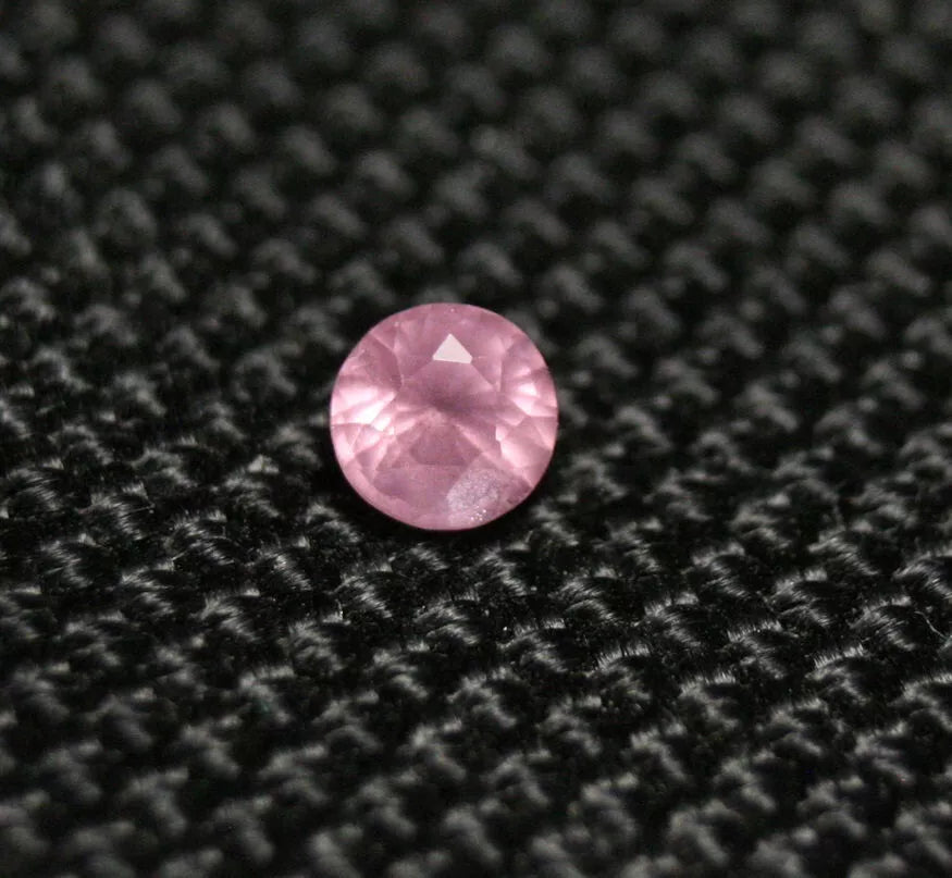 Mahenge Pink Spinel 0.37ct Rare Fluorescent Fine Natural Spinel Round Cut 4mm