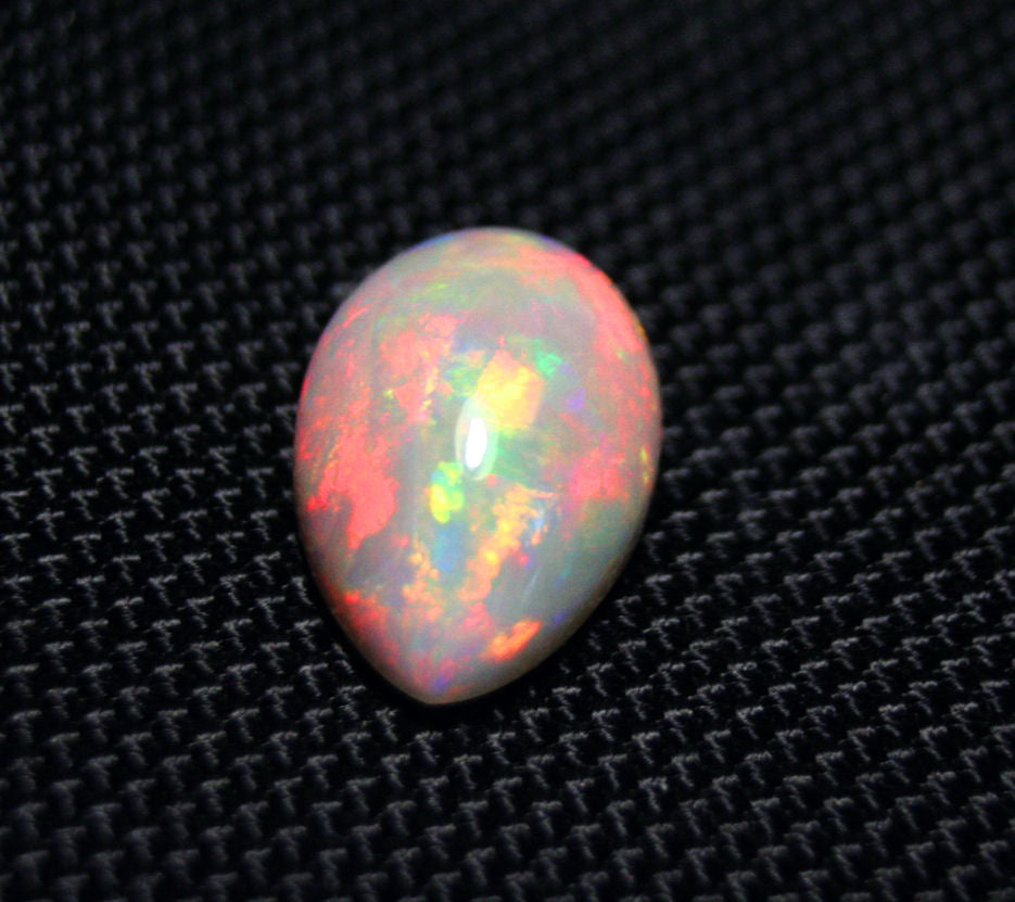 Welo Grey Base Opal Cabochon 9.9ct Rainbow Pear AAA Natural Opal Video 20x13mm