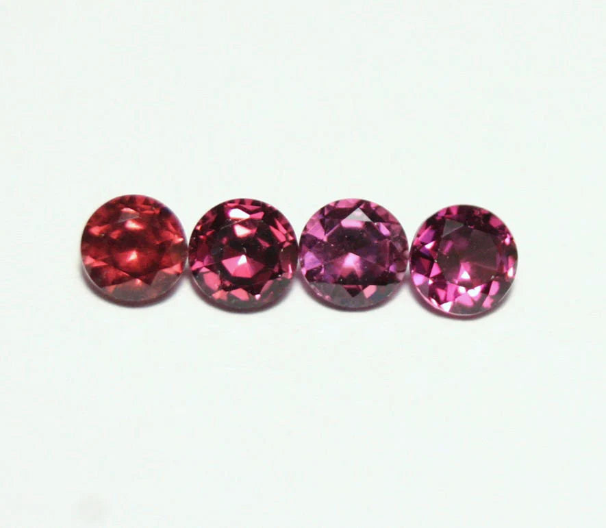 Purple to Orange Malaya Colour Change Garnet 1.7ct 4mm Scintillating Round 4pc Lot Madagascar