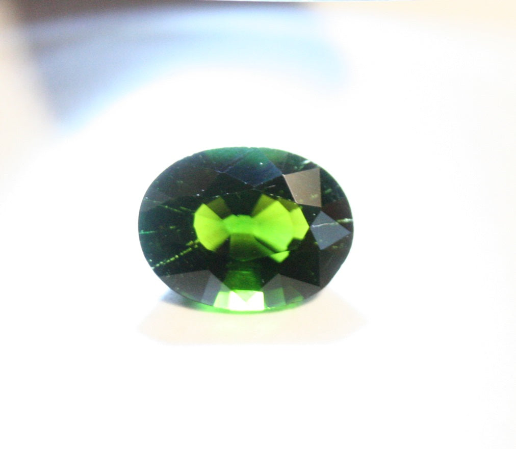 Rare Usambara Effect Faceted Chrome Tourmaline 1.51ct Colour Change Tourmaline 9x7mm