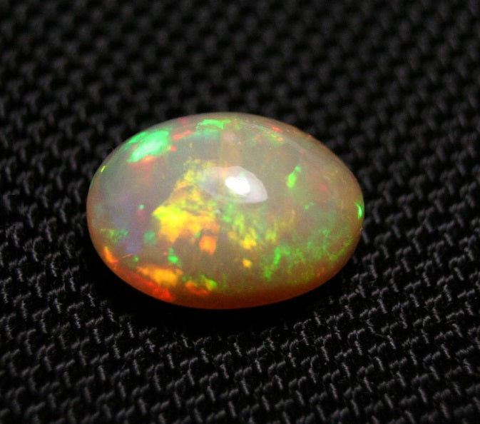 Welo Honey Opal Cabochon 8.2ct Rainbow Blaze AAA Natural Opal See Video 16x12mm