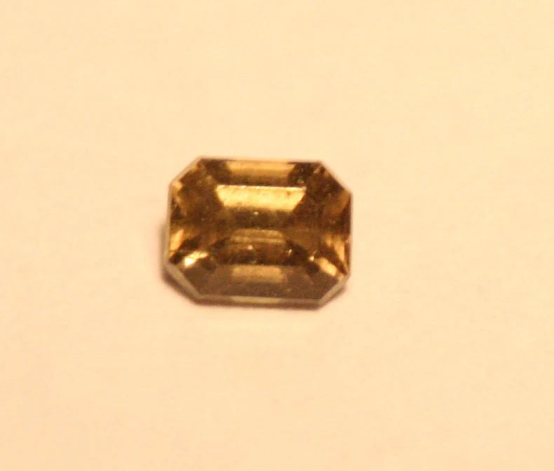 Kenyan Green Colour Change Garnet 0.2ct Ultra Rare Garnet Taita-Taveta, Kenya 3.5x2.5mm