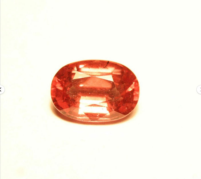 Colour Change Garnet 2.4ct Oval Cut Rare Scintillating Gem Tanzania 9x6mm AAA