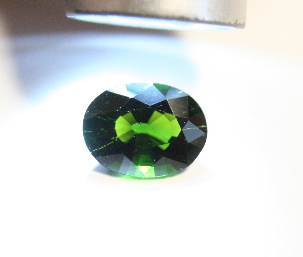 Rare Usambara Effect Faceted Chrome Tourmaline 1.51ct Colour Change Tourmaline 9x7mm